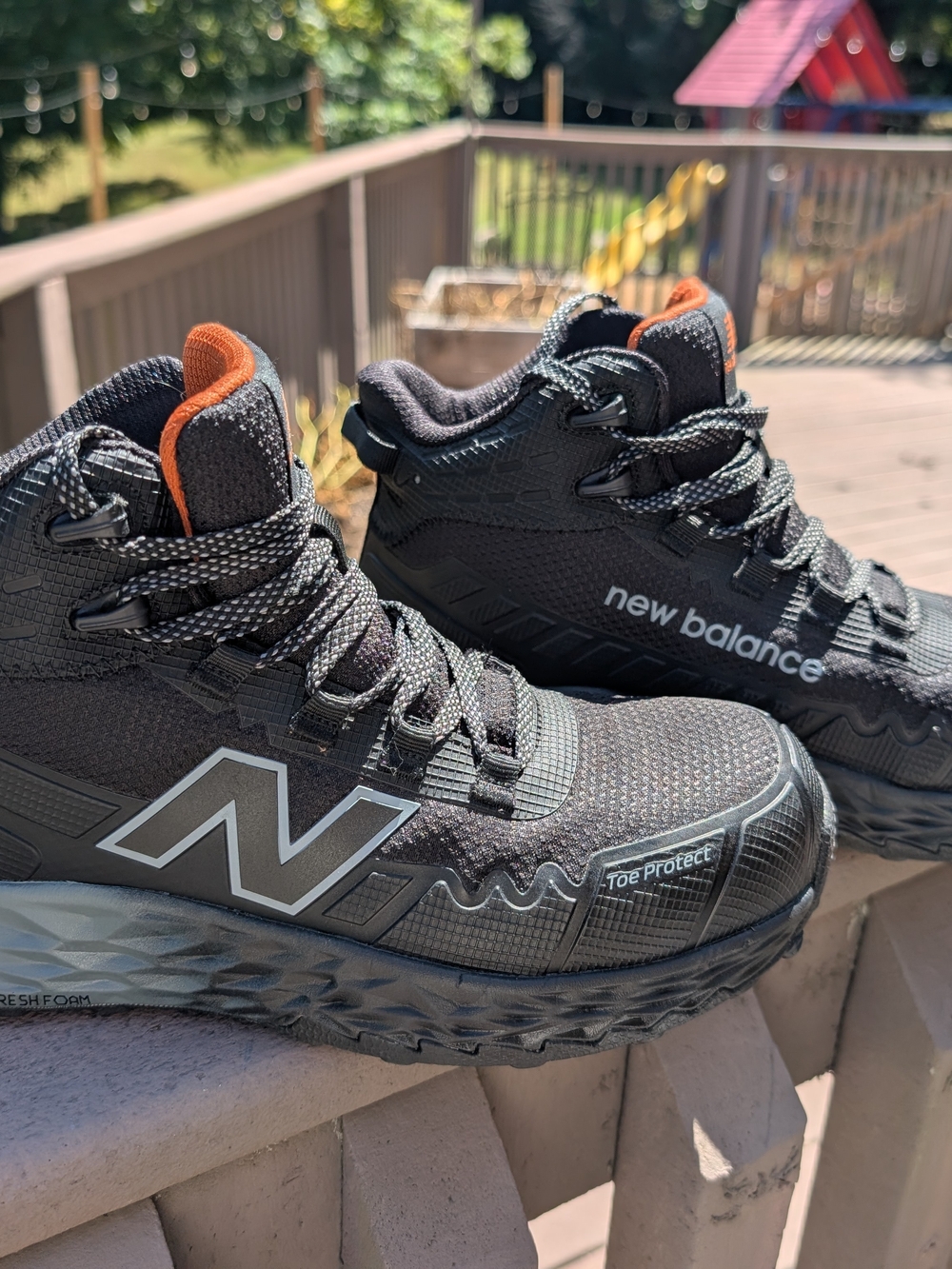 Men's New Balance Work & Safety Cremorne Fresh Foam Mid - Composite Toe Comfy - Picture 1 of 9